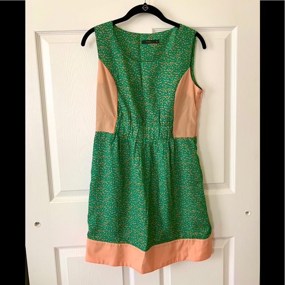 THML Dress - Picture 1 of 2